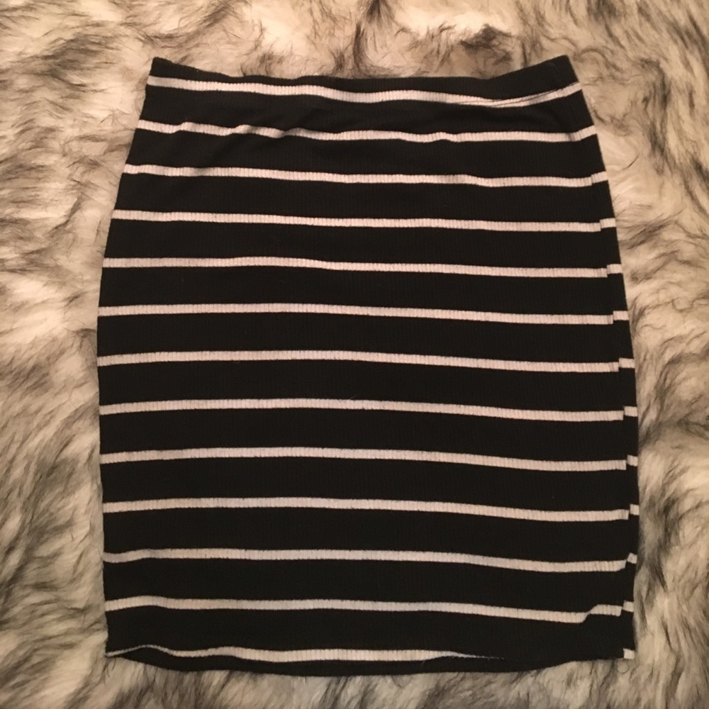 Stripe Stretch Mini to Midi Skirt